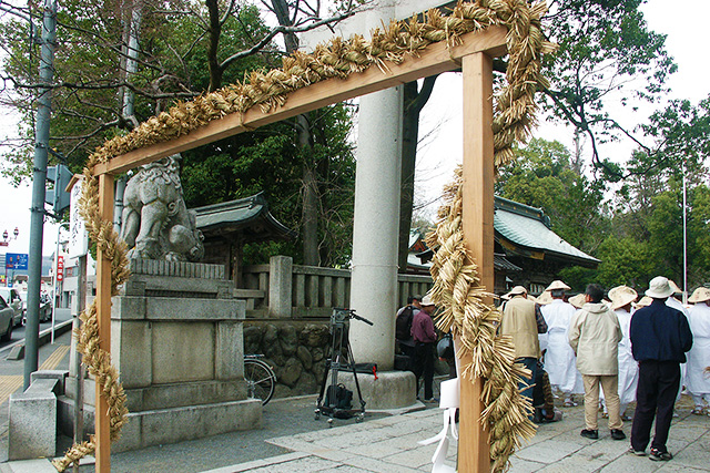 長さ三間ほどの藁の龍神