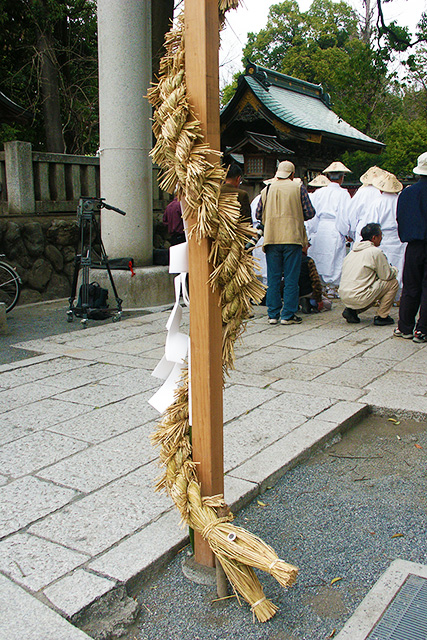 長さ三間ほどの藁の龍神